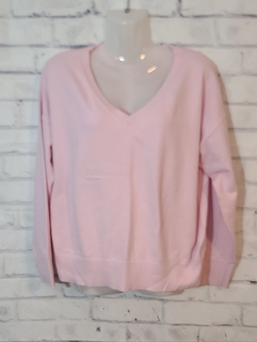 Old Navy Pink Solid Knit V-Neck Pullover Sweater Long Sleeve, M